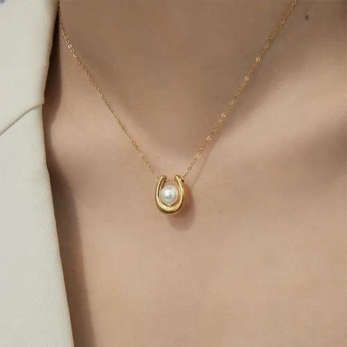 U-Shaped-Pearl-Gold.jpeg
